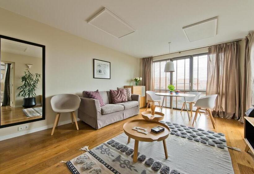 آپارتمان لوکس 1 خوابه, Visit Nida Apartments