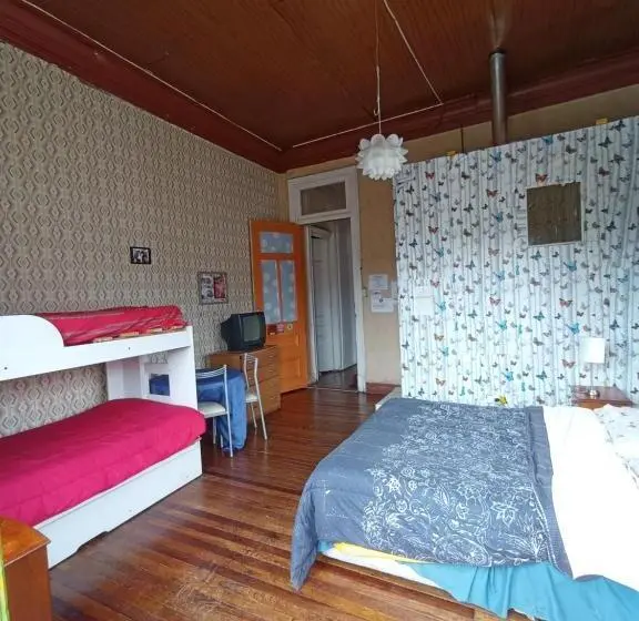 اتاق استاندارد سه نفره, Hostal Del Gato
