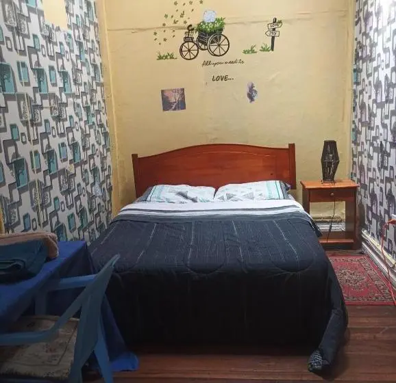 اتاق استاندارد با سرویس بهداشتی مشترک, Hostal Del Gato