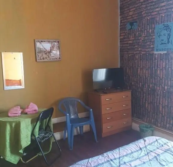 اتاق استاندارد, Hostal Del Gato
