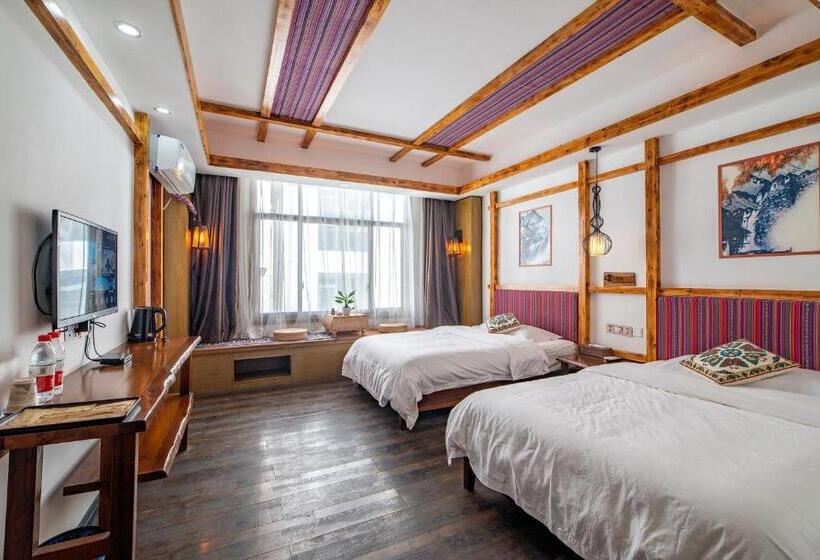 2ダブルベッドのスタンダードルーム, Zhangjiajie Highlights Guesthouse