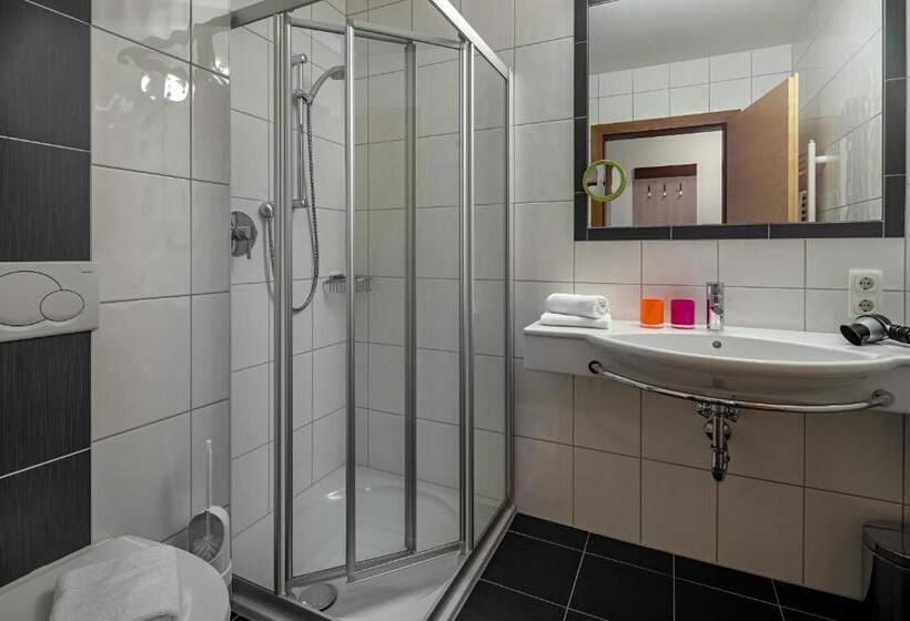 آپارتمان 2 خوابه, Apart Hotel Aurora Fiss