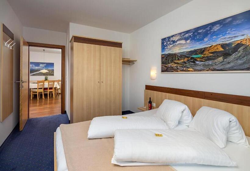 آپارتمان 2 خوابه, Apart Hotel Aurora Fiss