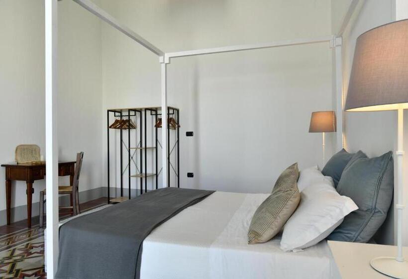 סוויטה, Dimora Duchessina Suites De Charme