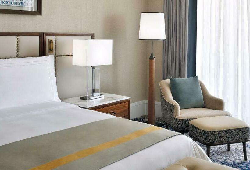 اتاق سوپریور با تخت بزرگ, Grand Plaza Mövenpick