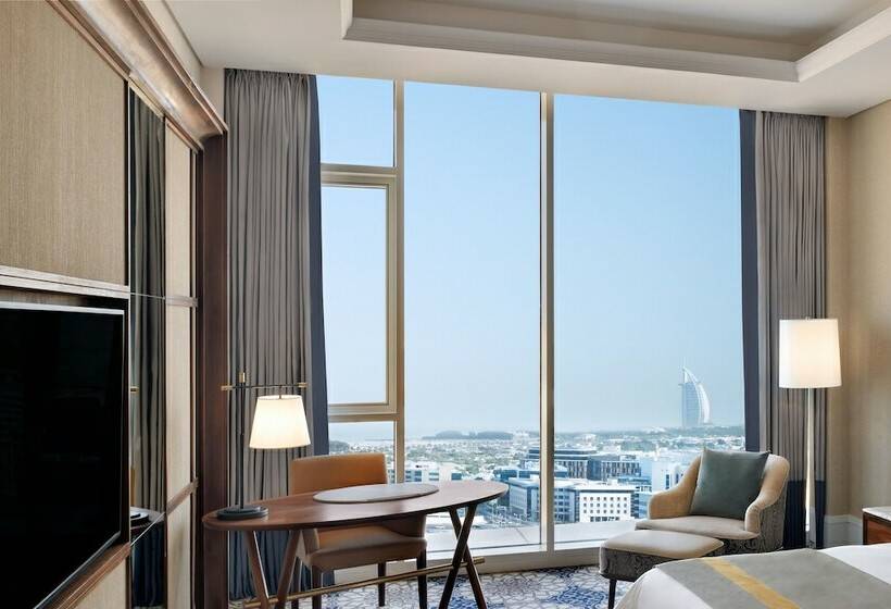 带海景的行政房, Grand Plaza Mövenpick