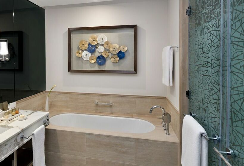 اتاق اجرایی, Grand Plaza Mövenpick