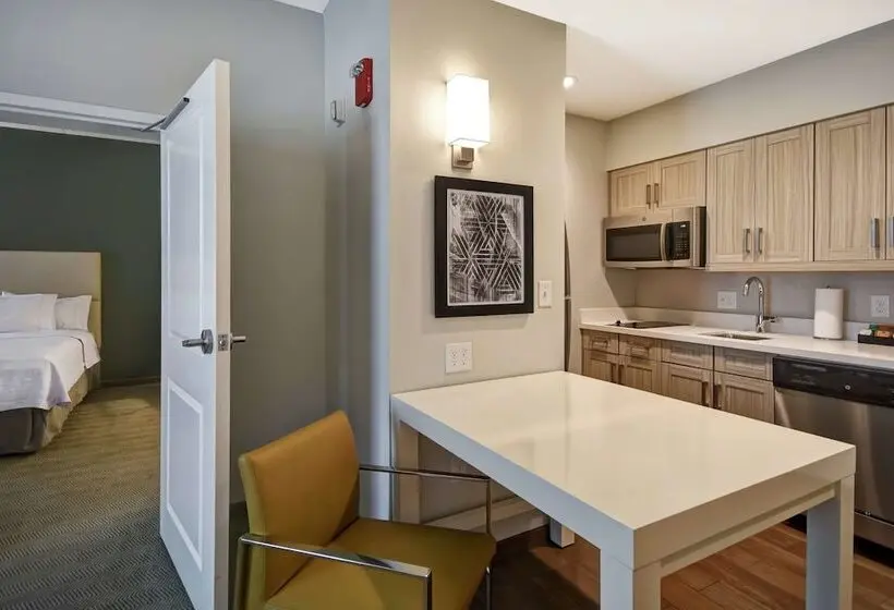 身障者適用スイートルーム, Homewood Suites By Hilton Greenville Downtown