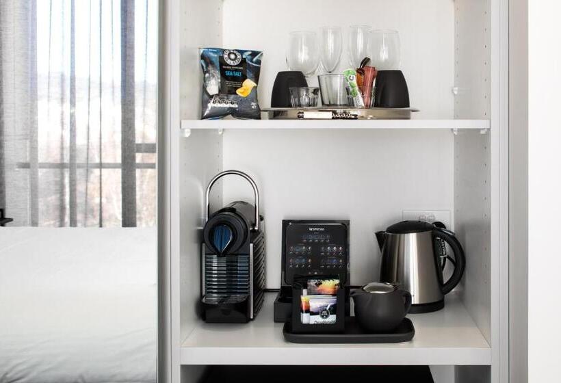 Номер Deluxe, Knightsbridge Canberra