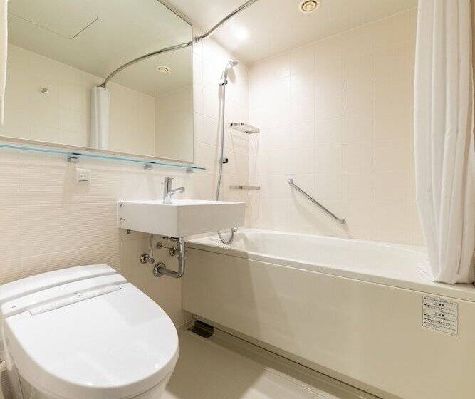 Номер Стандарт, Nishitetsu Hotel Croom Nagoya