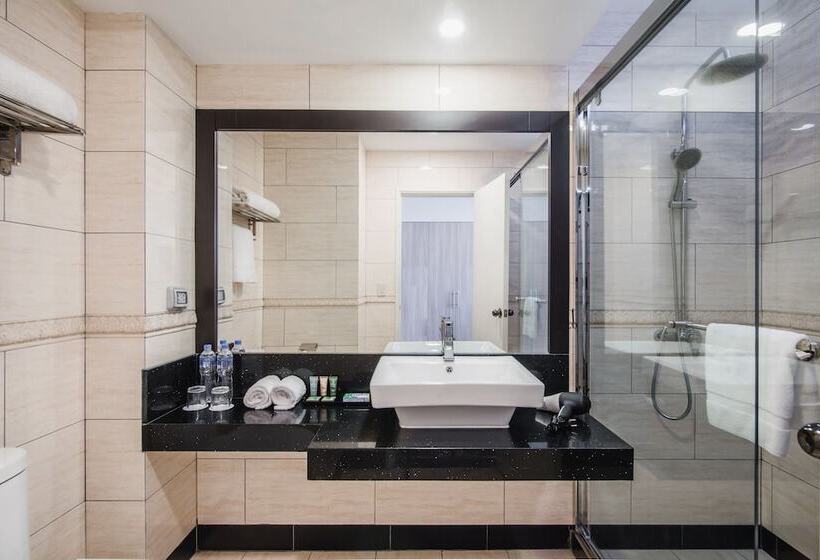 スタンダードルーム, Nobility Grand