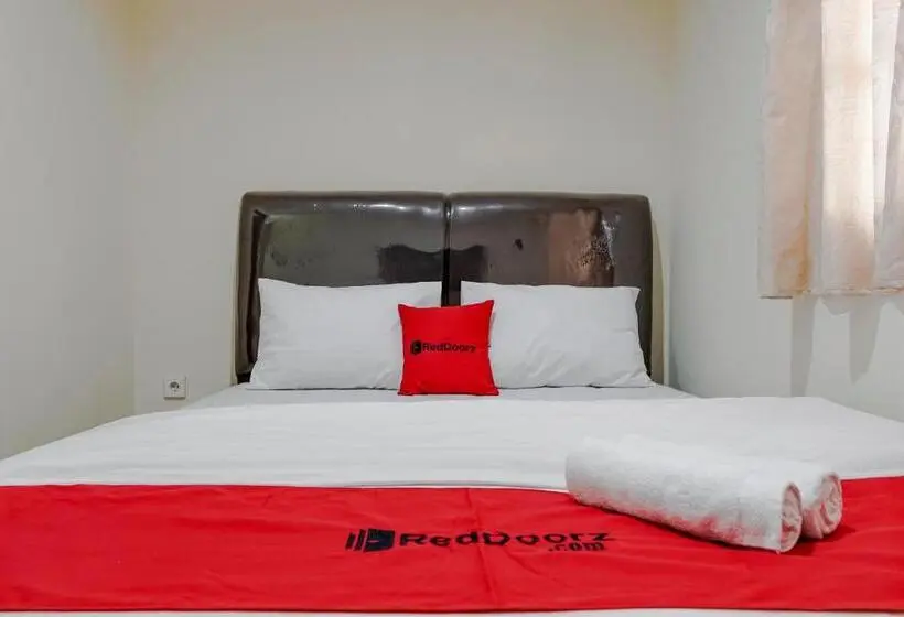 スタンダードルーム, Reddoorz @ Jalan Biak Roxy Jakarta