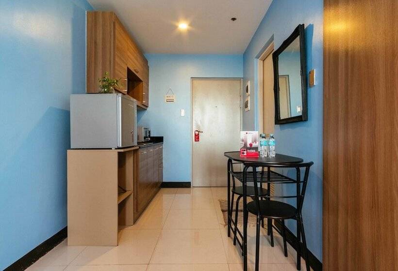 스탠다드 스튜디오, Reddoorz Plus @ Kamuning Quezon City