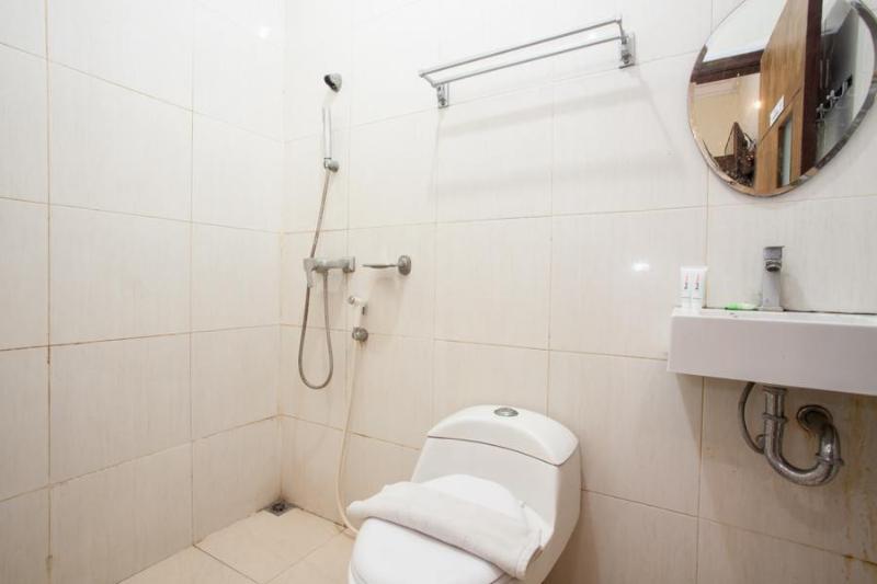 Номер Стандарт, Reddoorz Near Marvell City Mall