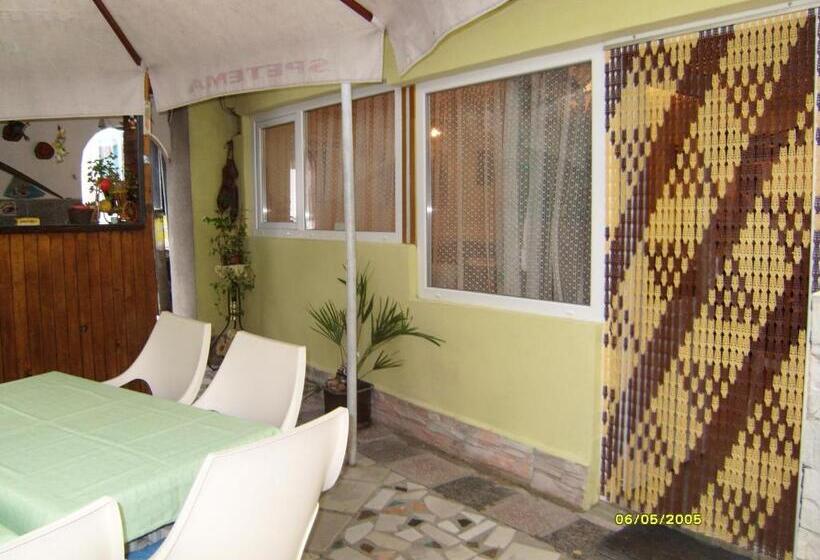 Triple Room Sea View, Villa Trakia