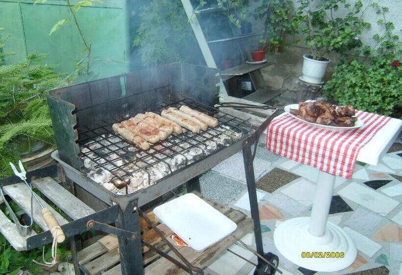 Трехместный Номер Стандарт Совместная Ванная, Villa Trakia