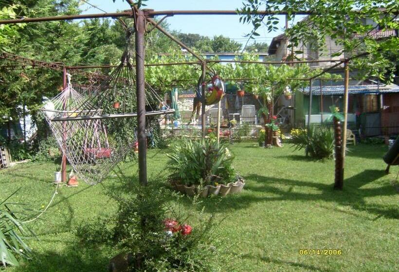 Апартаменты 2 Спальни, Villa Trakia