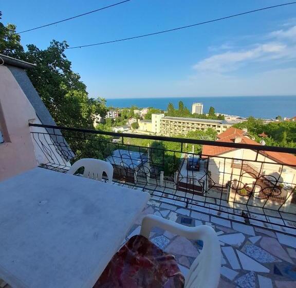 Трехместный Номер Стандарт Совместная Ванная, Villa Trakia