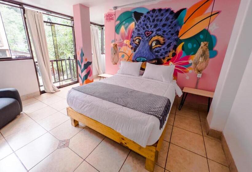 Номер Deluxe с Балконом, Supertramp Hostel Machupicchu