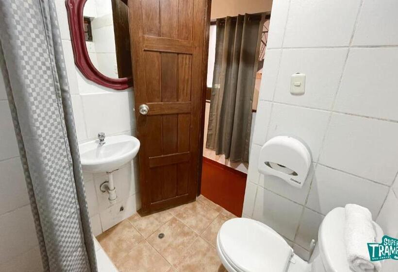 Кровать в Общей Комнате, Supertramp Hostel Machupicchu