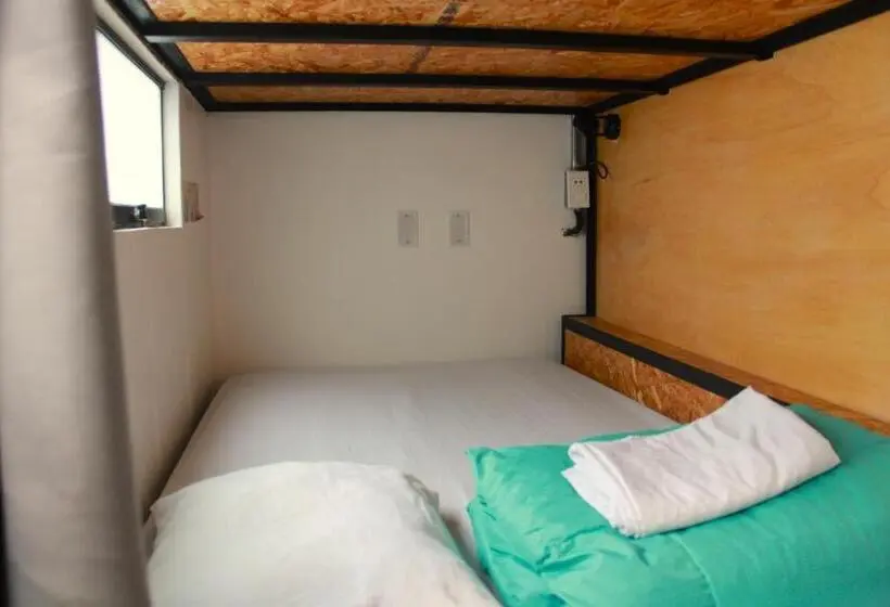ルームシェアのワンベッド, Supertramp Hostel Machupicchu