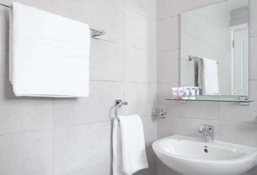 سوییت لوکس, Al Jisr