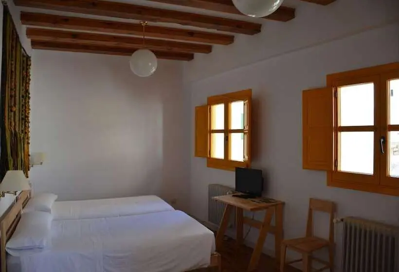 اتاق سوپریور, Posada Hoyos De Iregua