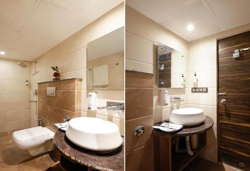 豪华房间, Treebo Punjabi Nature Residency, Near Faridabad Railway Station