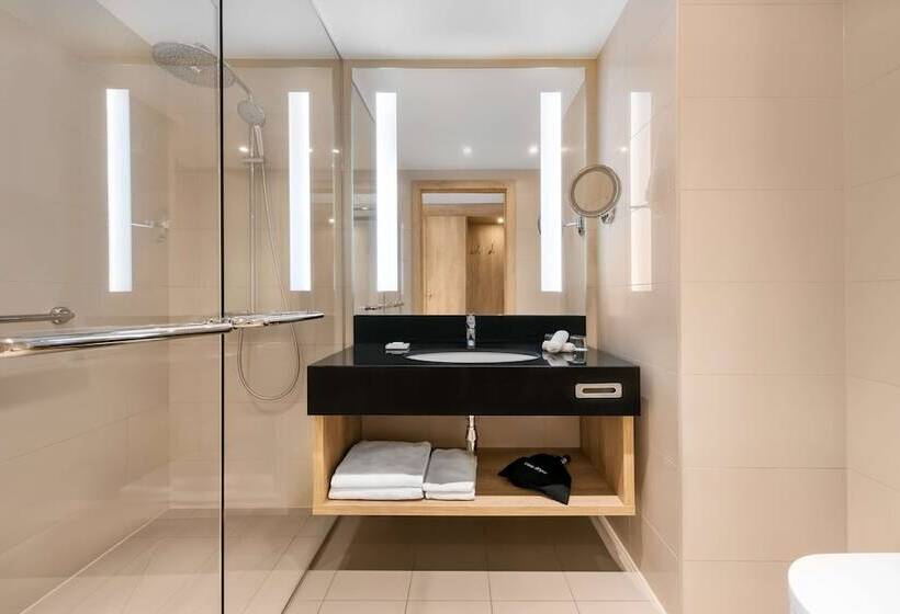 اتاق استاندارد, Radisson Blu Hotel & Residences