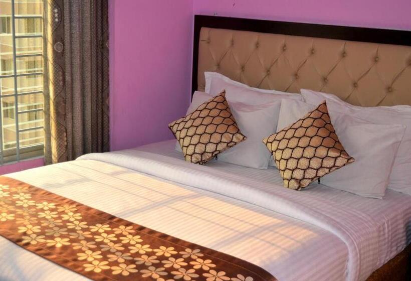 اتاق لوکس, Regal Palace