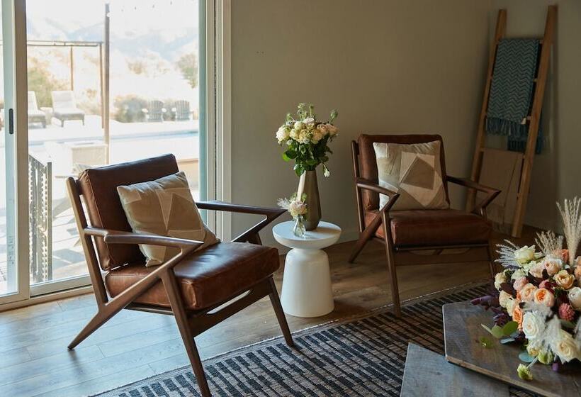 3ベッドルームハウス, Bed & Barrel At Stonehouse Cellars