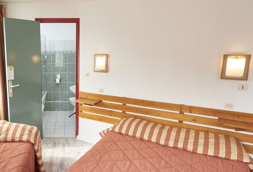 اتاق استاندارد سه نفره, Chambres D'hotes Du Colvert