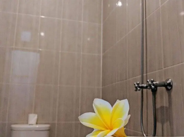 プールの見えるデラックスルーム, Serangan Inn Mimba