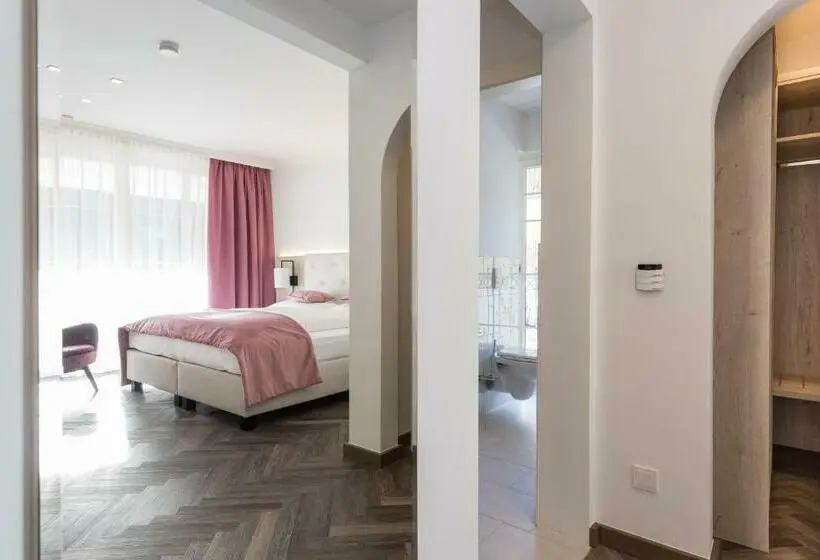 バルコニー付きスタンダードルーム, Boutiquehotel Bergvilla