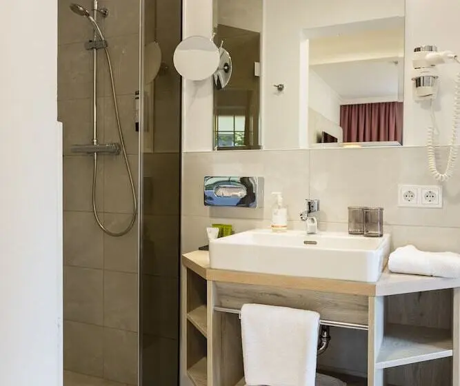 バルコニー付きデラックスルーム, Boutiquehotel Bergvilla