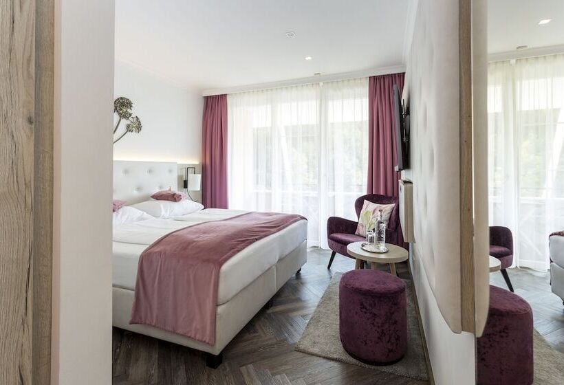 Номер Deluxe с Балконом, Boutiquehotel Bergvilla