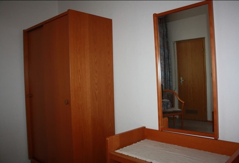 스탠다드 룸, Anker