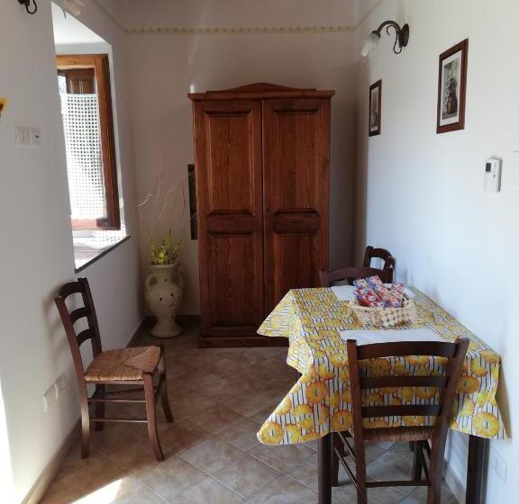 דירת חדר, Azienda Agrituristica La Casetta Del Pollino