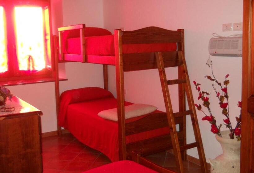 חדר משפחתי, Azienda Agrituristica La Casetta Del Pollino