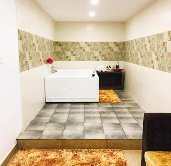 带大床的标准间, De Falcon Goa Beach Resort