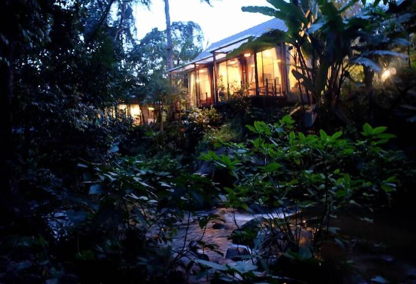 Вилла 2 Спальни, Voraman Hut