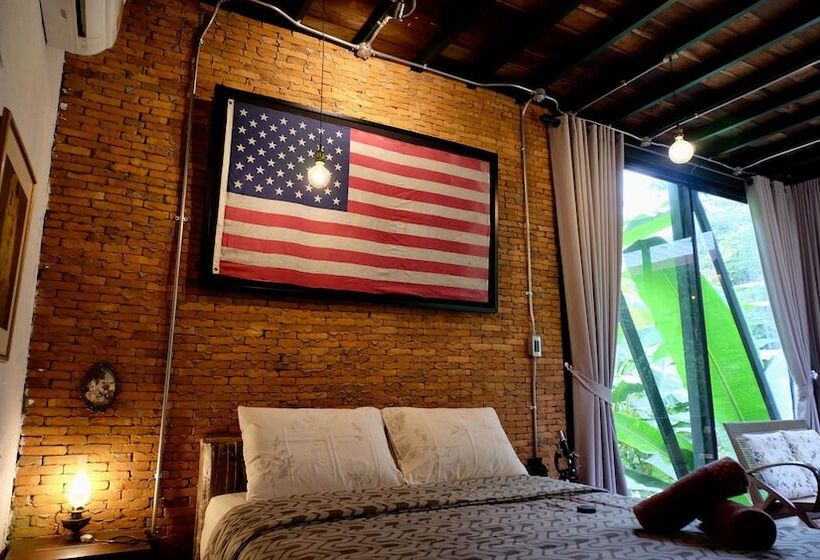 Студия Стандарт Двуспальная Кровать, Voraman Hut