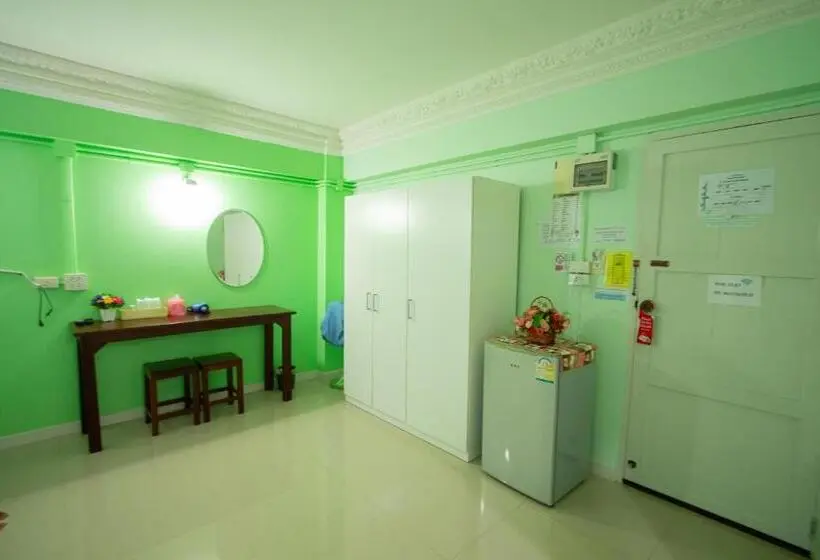 スタンダード４人部屋, Anchalee Resort