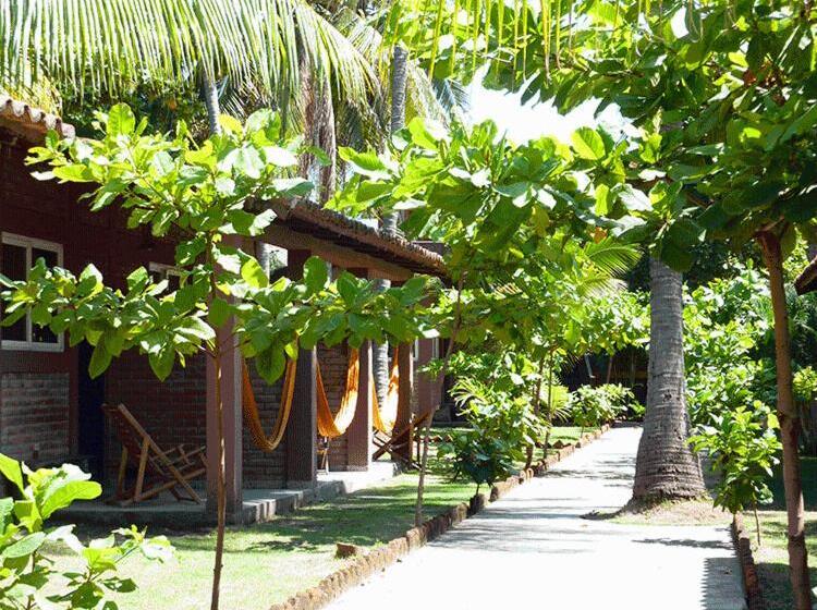 غرفة قياسية مطلّة علي الحديقة, & Bar La Guitarra