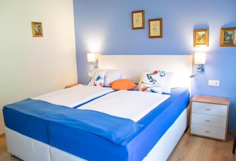 غرفة قياسية مزوَّدة بشُرفة, Klamberghof Burgstaller