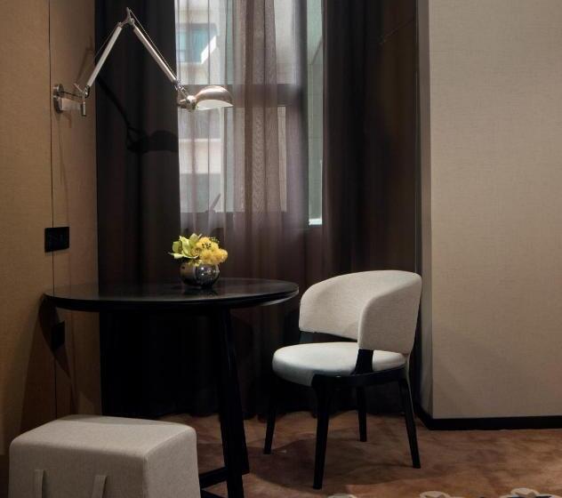 Номер Deluxe Кровать Кинг, Paco Hotel Chebeinan Metro Guanghzou