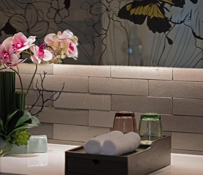 Номер Deluxe Кровать Кинг, Paco Hotel Chebeinan Metro Guanghzou