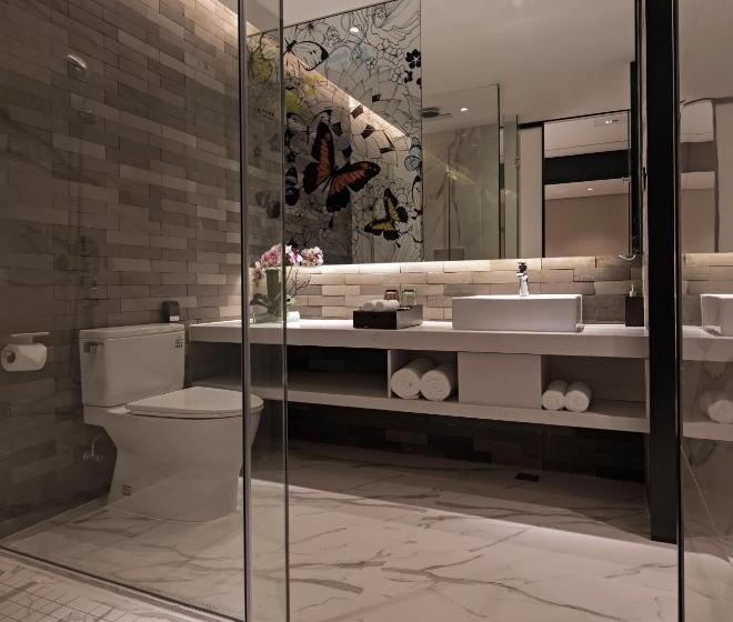 Номер Executive Кровать Кинг, Paco Hotel Chebeinan Metro Guanghzou