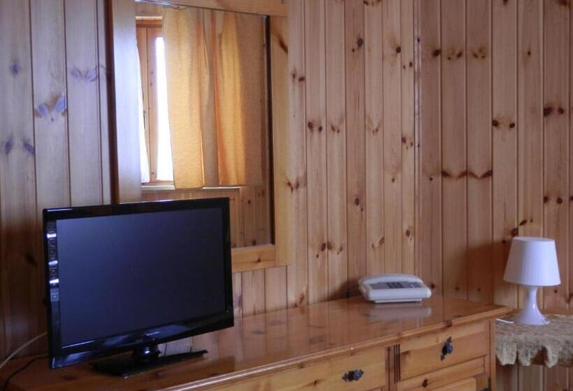 חדר סטנדרט לשלושה, Villa Stella