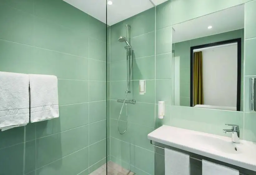 Standard-huone, Premier Inn Hamburg City Berliner Tor